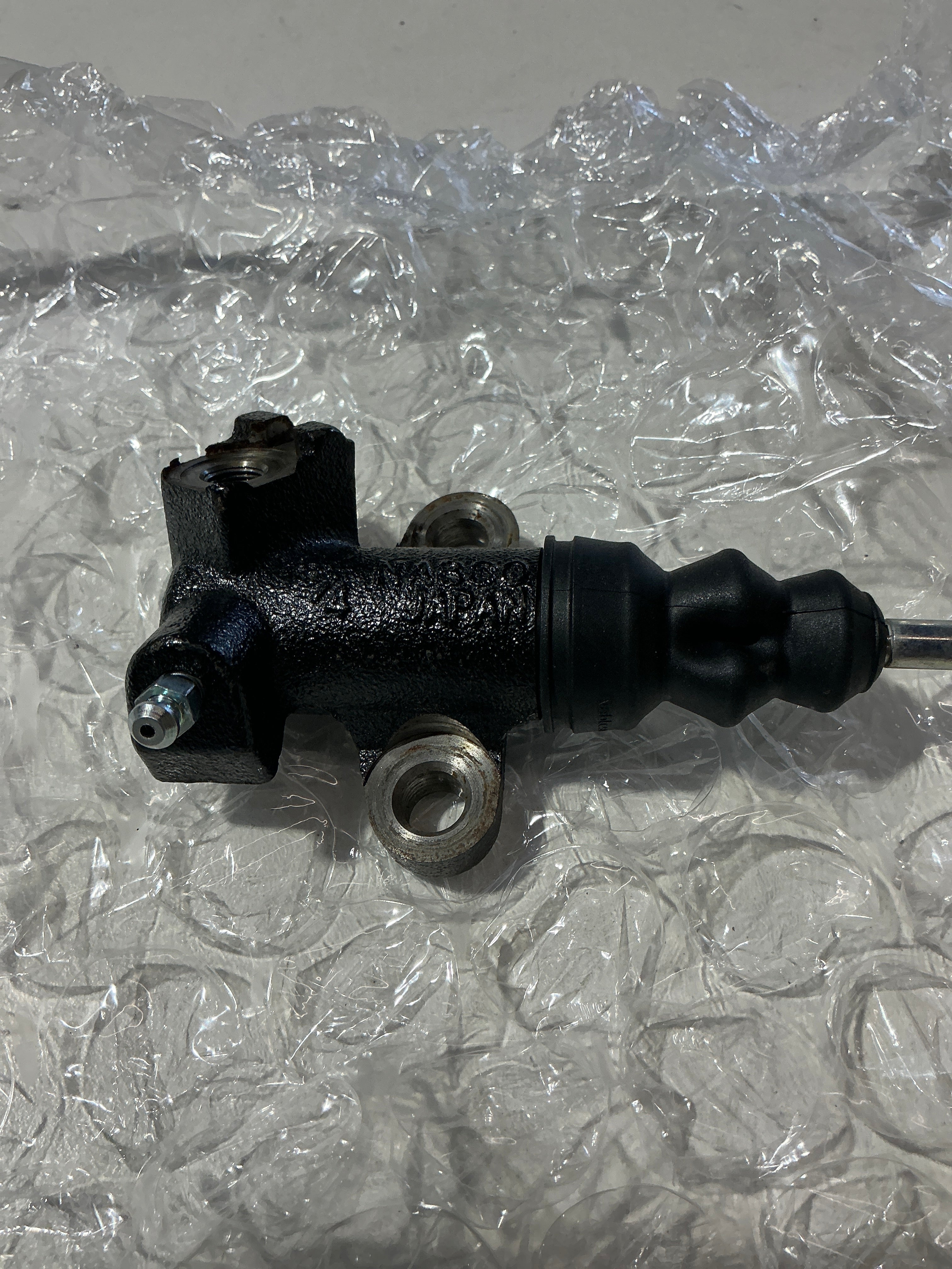 [OPEN BOX] Subaru OEM Clutch Slave Cylinder 2003-2018 Subaru Baja Crosstrek Forester Impreza Legacy Outback | 30620AA111 - Default Title
