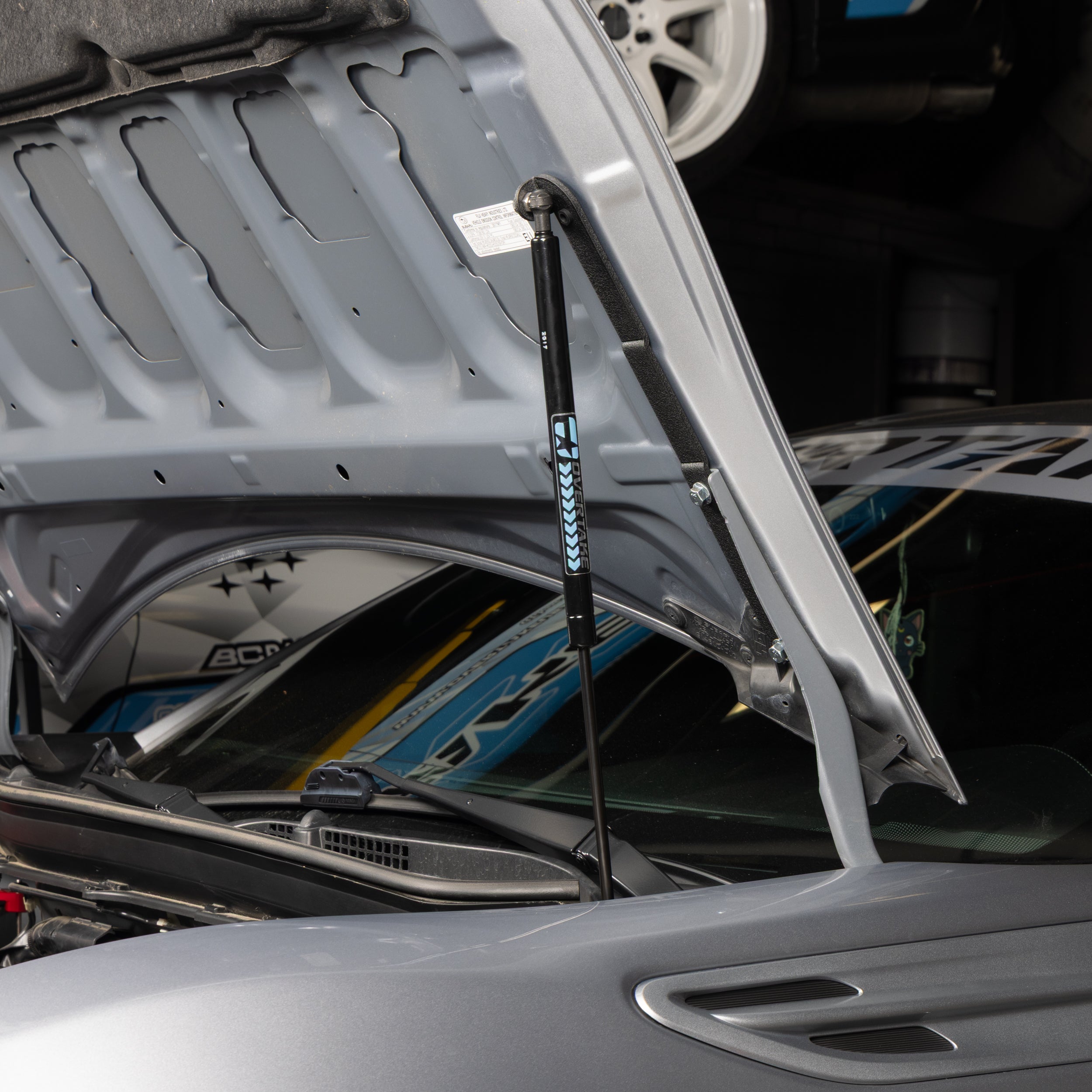 Overtake Hi-Lift Hood Strut Kit Subaru BRZ / Toyota 86 / Scion FR-S 2013-2020 | A10445