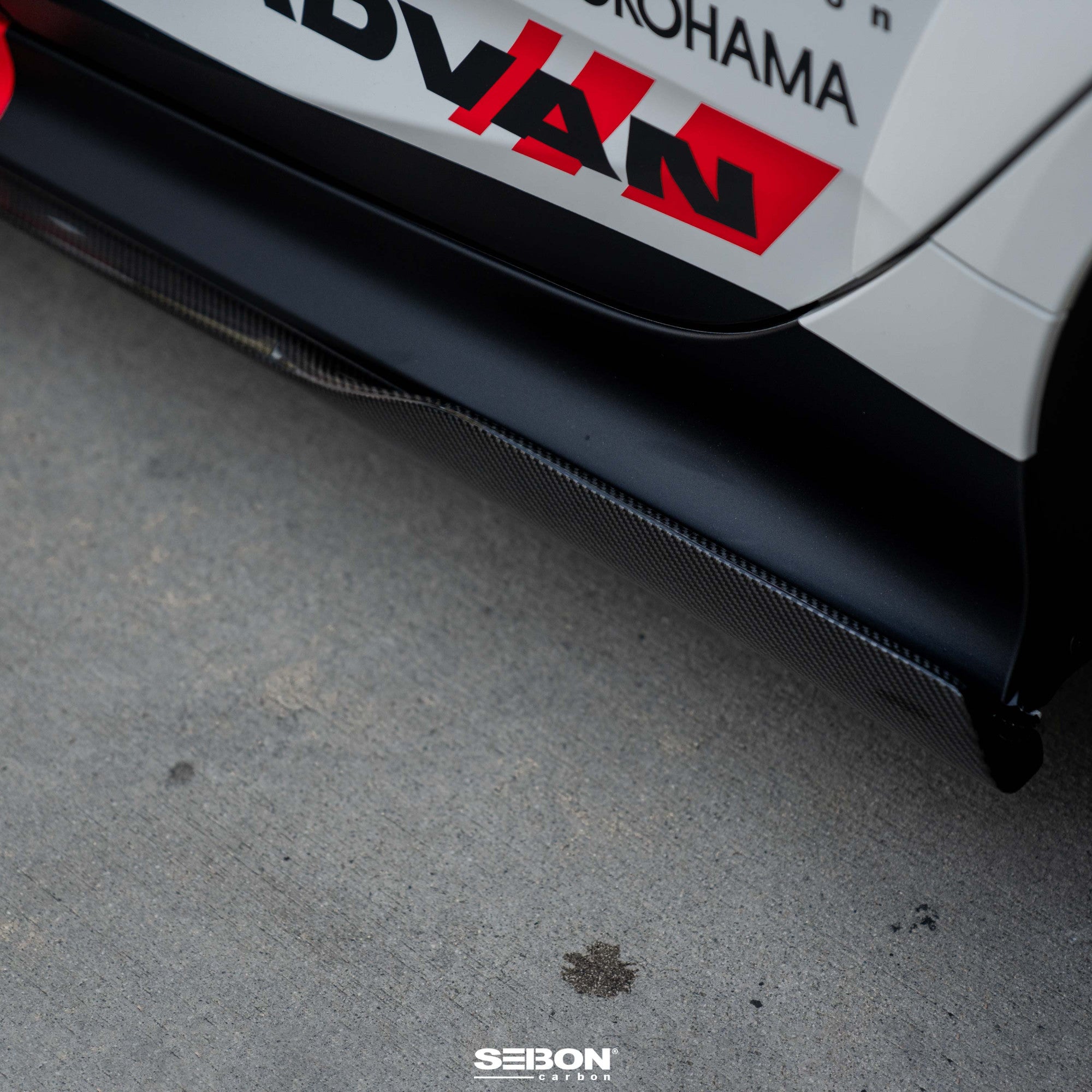 Seibon Carbon Fiber Side Skirts MB-Style Acura Integra Type S 2024-2026 | SS24ACINS-MB
