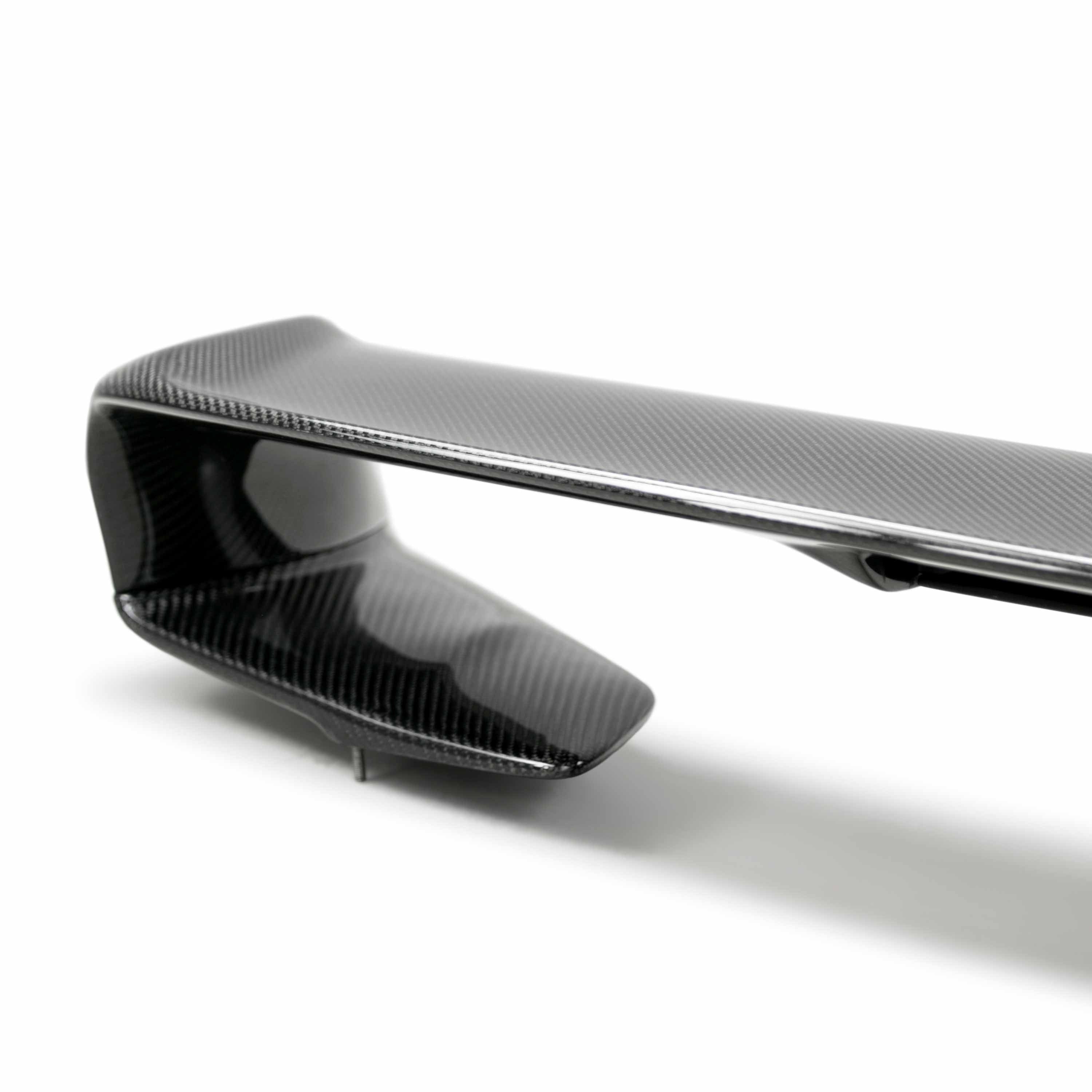 Seibon VS-Style Carbon Fiber Rear Spoiler Nissan GT-R R35 2009-2025 | RS0910NSGTR-VS