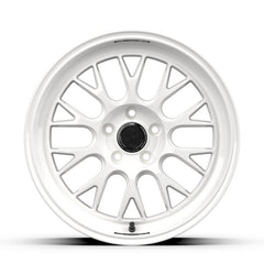 fifteen52 Holeshot RSR 18x9.5 5x114.3 38mm ET 73.1mm Center Bore Rally White | RSHRW-89554+38