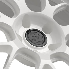 fifteen52 Vertex RSR 18x9.5 5x114.3 38mm ET 73.1mm Center Bore Rally White | RSARW-89554+38