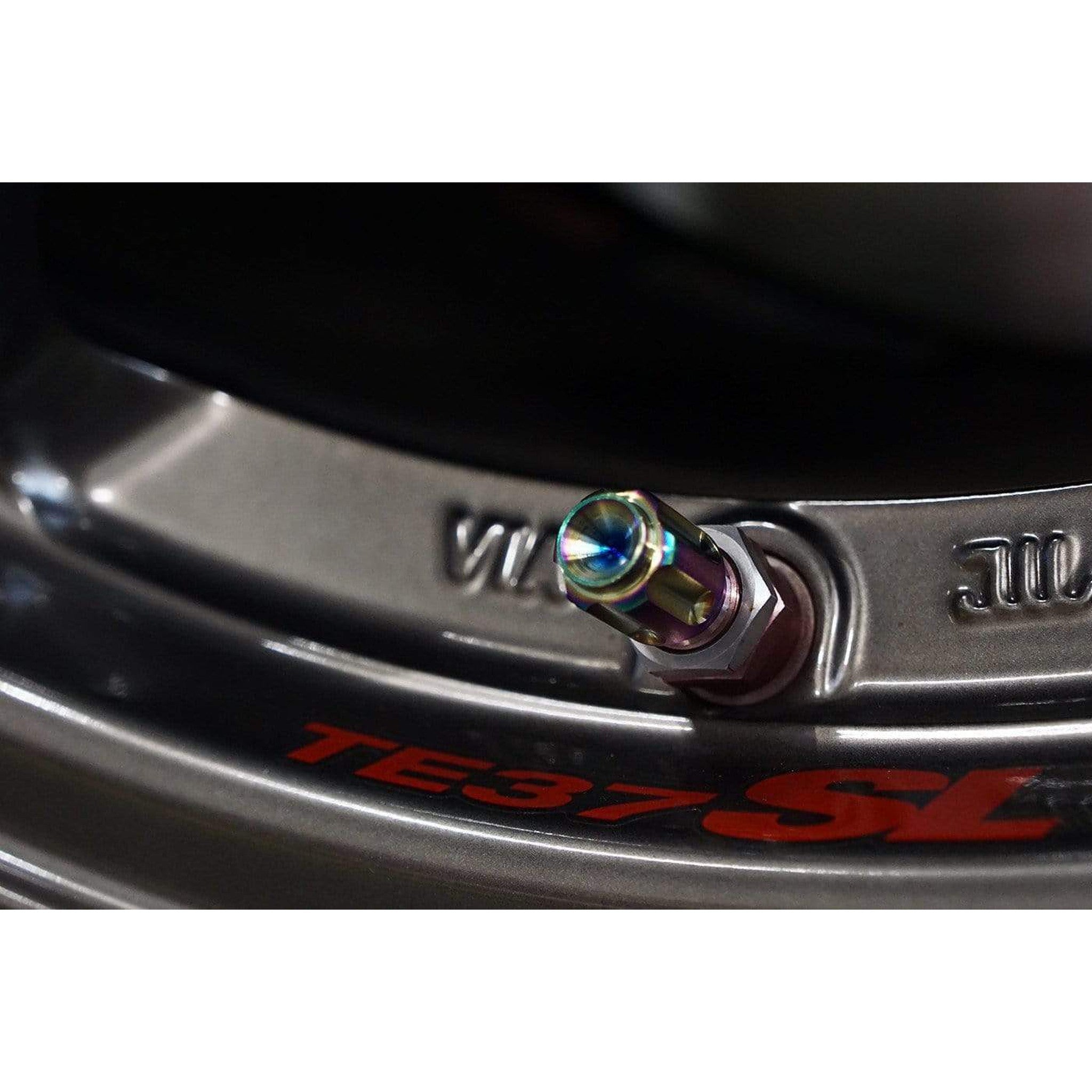 Fast Turn Fittings Titanium Valve Stem Caps - Gear Design