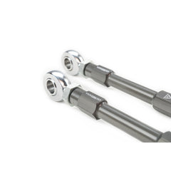 Voodoo 13 Rear Traction Rods Nissan 350z / Infiniti G35
